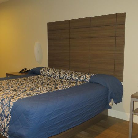 Palace Inn Richey Road Хьюстон Экстерьер фото
